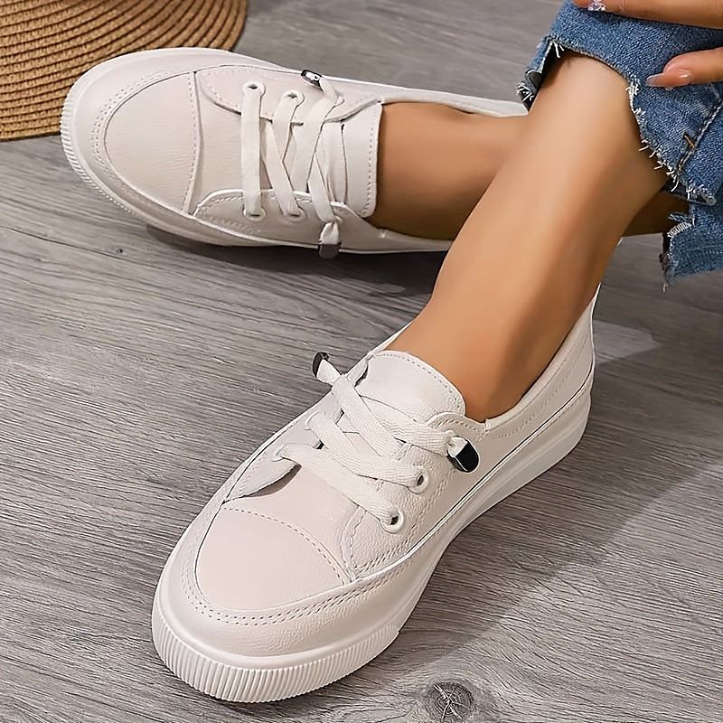 Georgia | Women's Low-Top Lace-Up Sneaker – Casual Everyday
