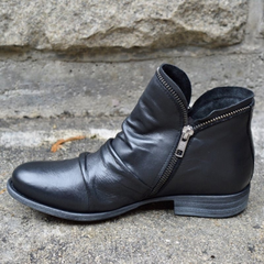 Celeste | Women's Slip-On Comfort Boot – Weekend Errands
