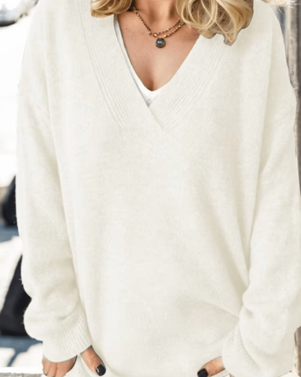 Emilie | Women's Crew Neck Long Sleeve Knit Sweater