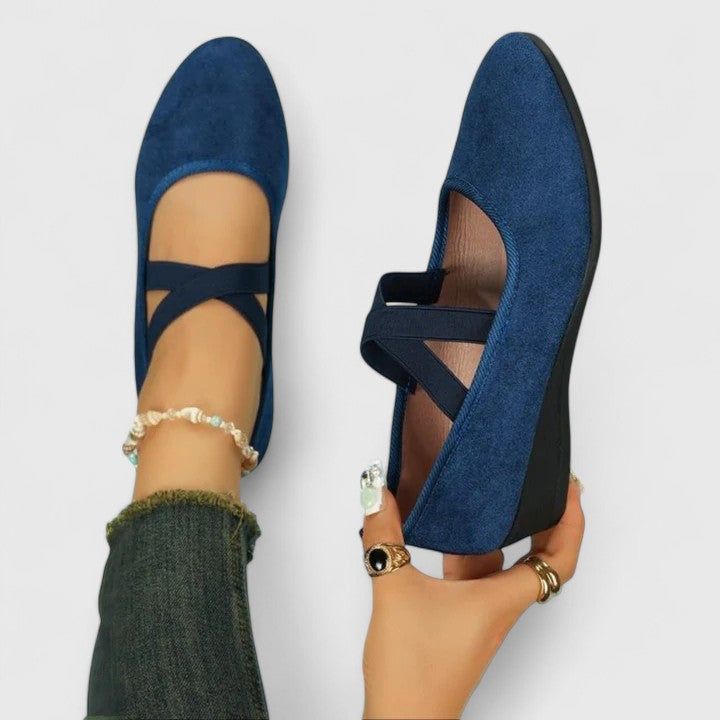 Aurora | Women's Slip-On Comfort Shoe