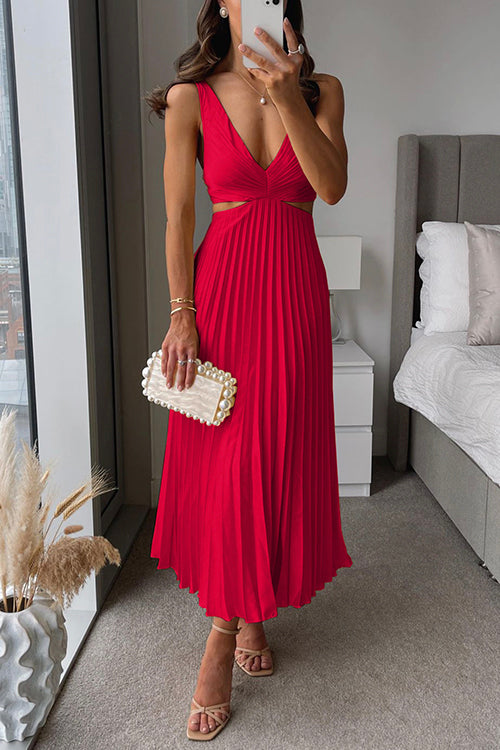 Lysandra Women's Pleated V-Neck Maxi Dress